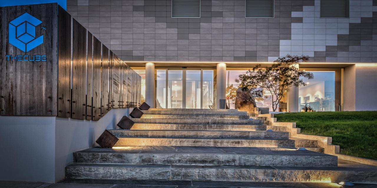 Hotel The Cube Fidenza Exterior photo